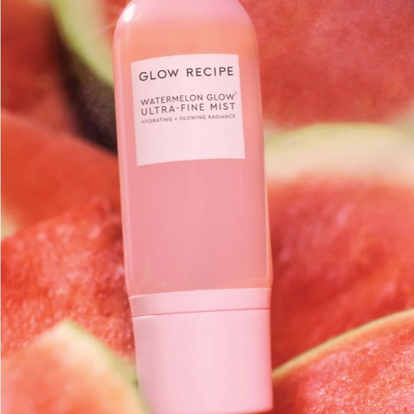 Glow Recipe Watermelon Glow Hydrating Mist - Picture 4 of 4